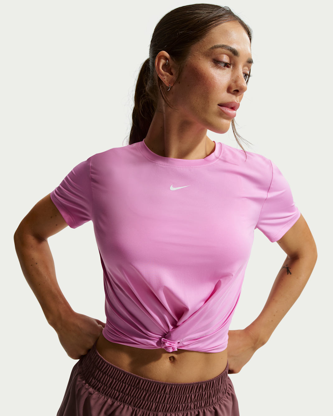 Nike One Classic Twist Women's Dri-FIT Short-Sleeve Top - Light Magenta/White