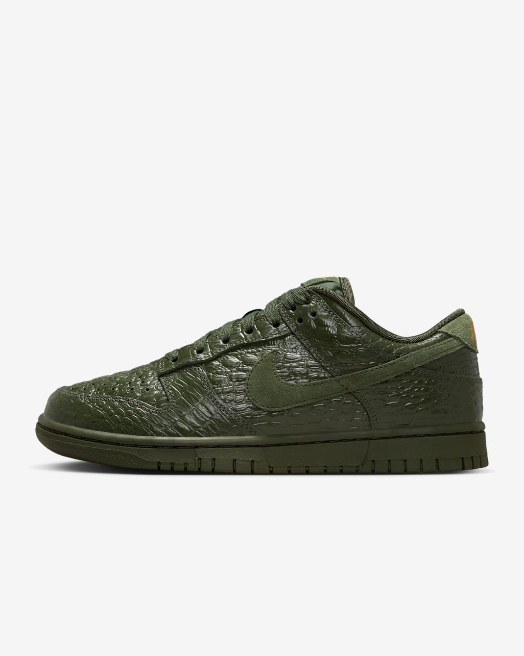 Nike Dunk Low Women's Shoes - Carbon Green/Metallic Gold/Medium Olive/Carbon Green