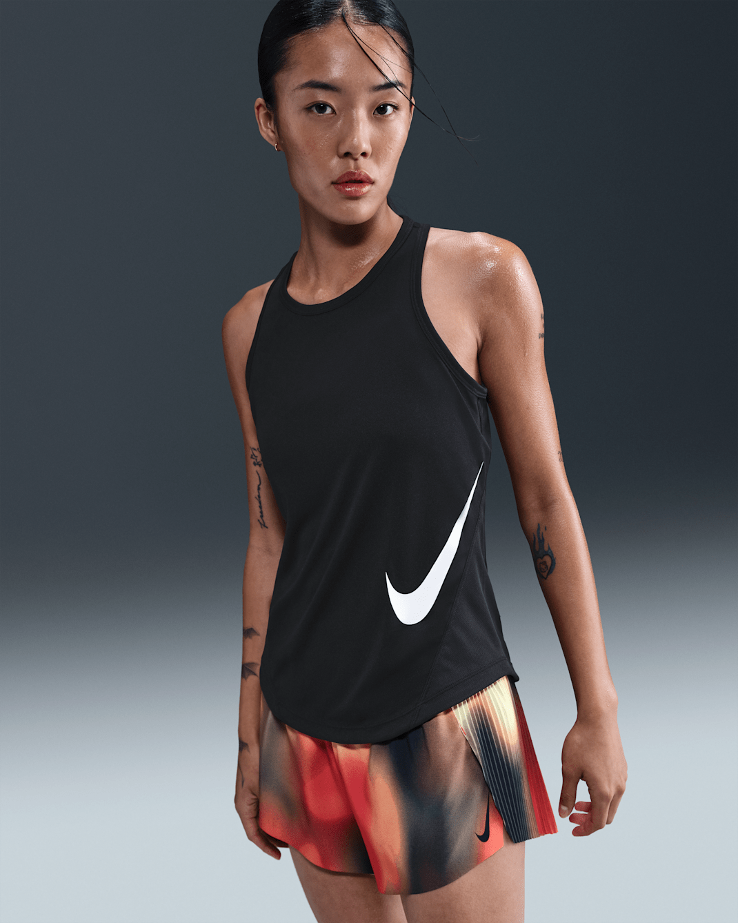 Nike Tempo Swoosh Run Women's Dri-FIT Running Tank Top - Black/White