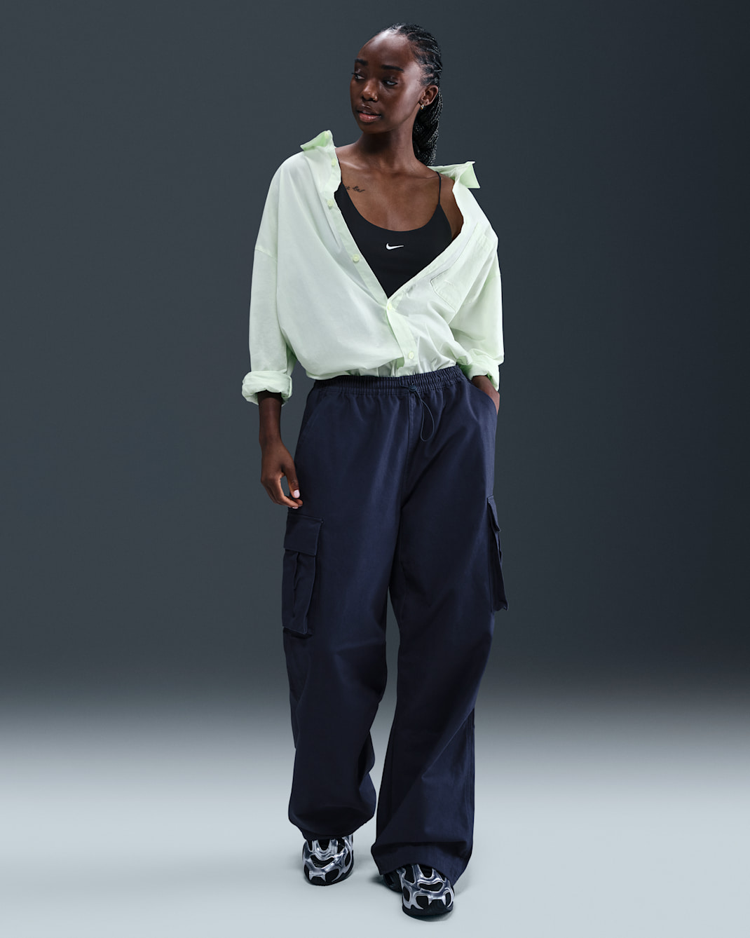 Nike Sportswear Women's Mid-Rise Oversized Woven Cargo Pants - Midnight Navy/Sail