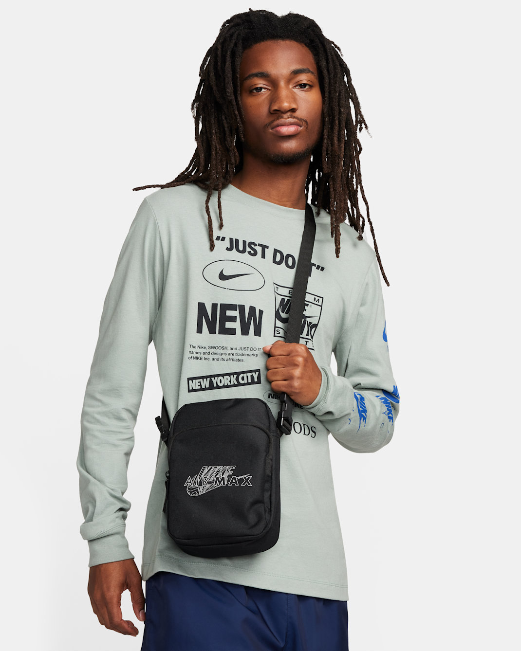 Nike Heritage Cross-Body Bag (4L) - Black/Black/Reflect Silver