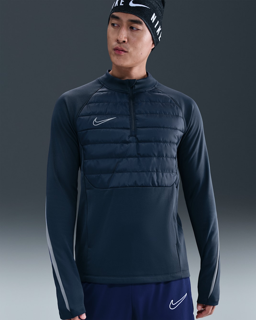 Nike Academy Winter Warrior Men's Therma-FIT 1/2-Zip Soccer Top - Thunder Blue/Cool Grey