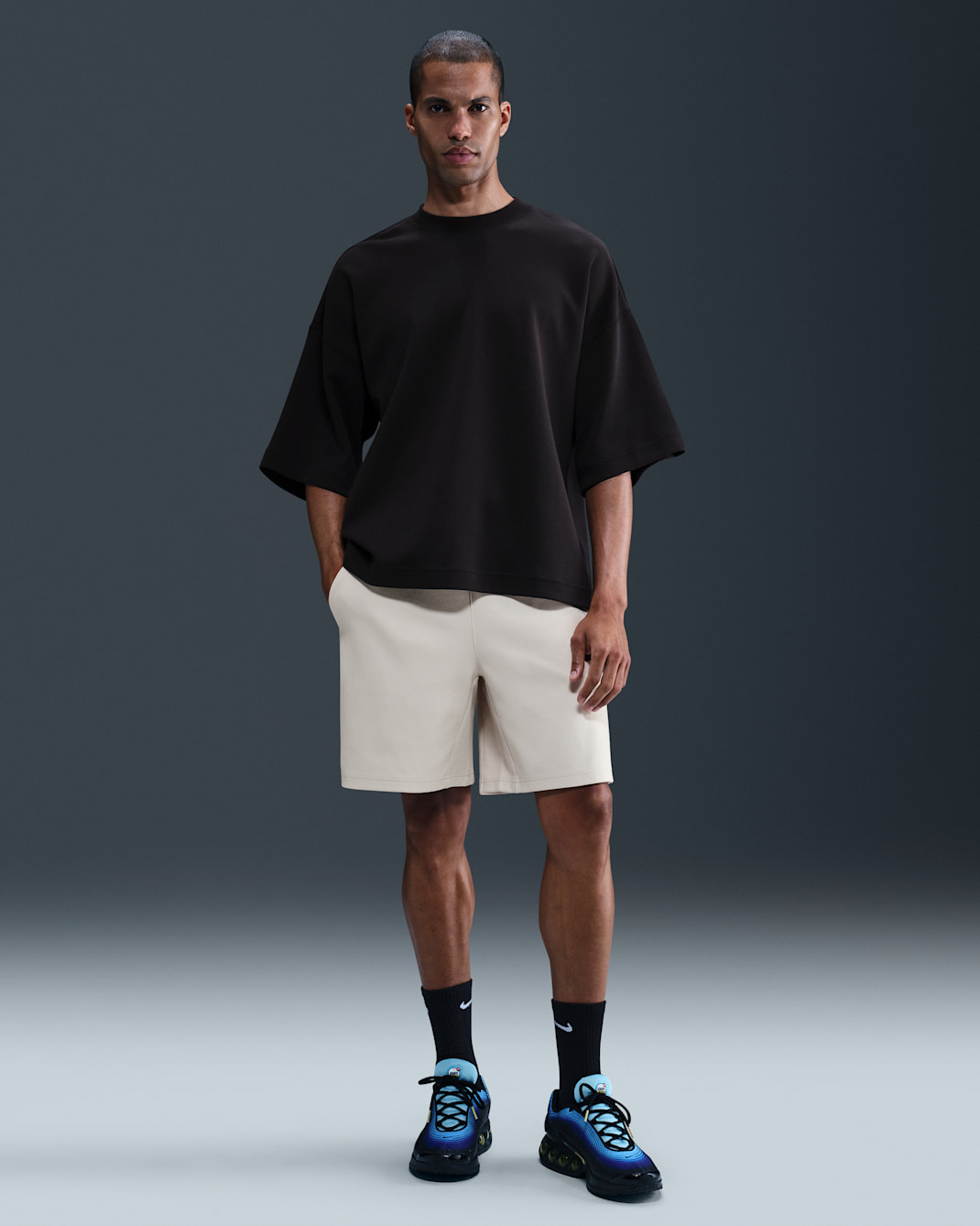 Męskie spodenki z dzianiny Nike Sportswear Tech Essentials - Light Orewood Brown/Light Orewood Brown/Czerń/Czerń