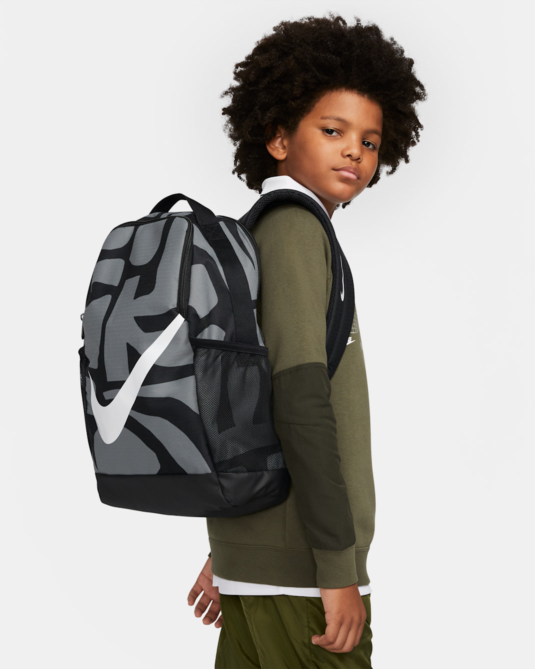 Nike Brasilia Kids' Backpack (18L) - Black/Smoke Grey/White