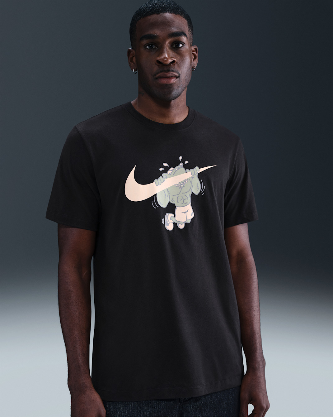 Nike Sportswear Men's T-Shirt - Black