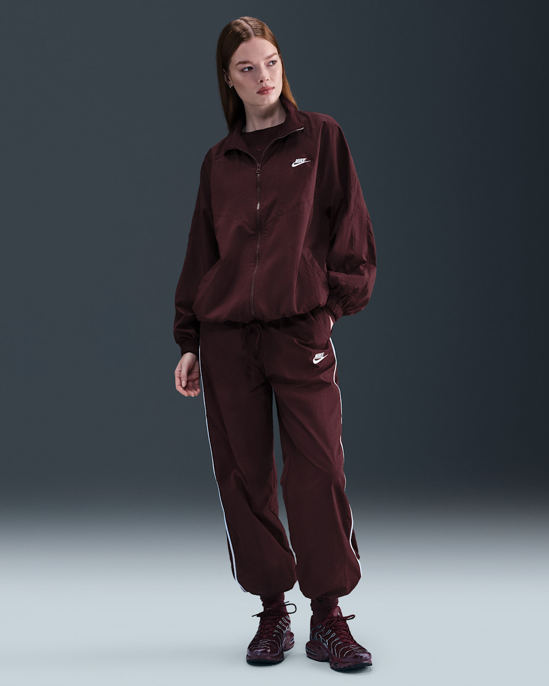 Nike Sportswear Windrunner Women's Woven Pants - Burgundy Crush/Celestine Blue/Sail
