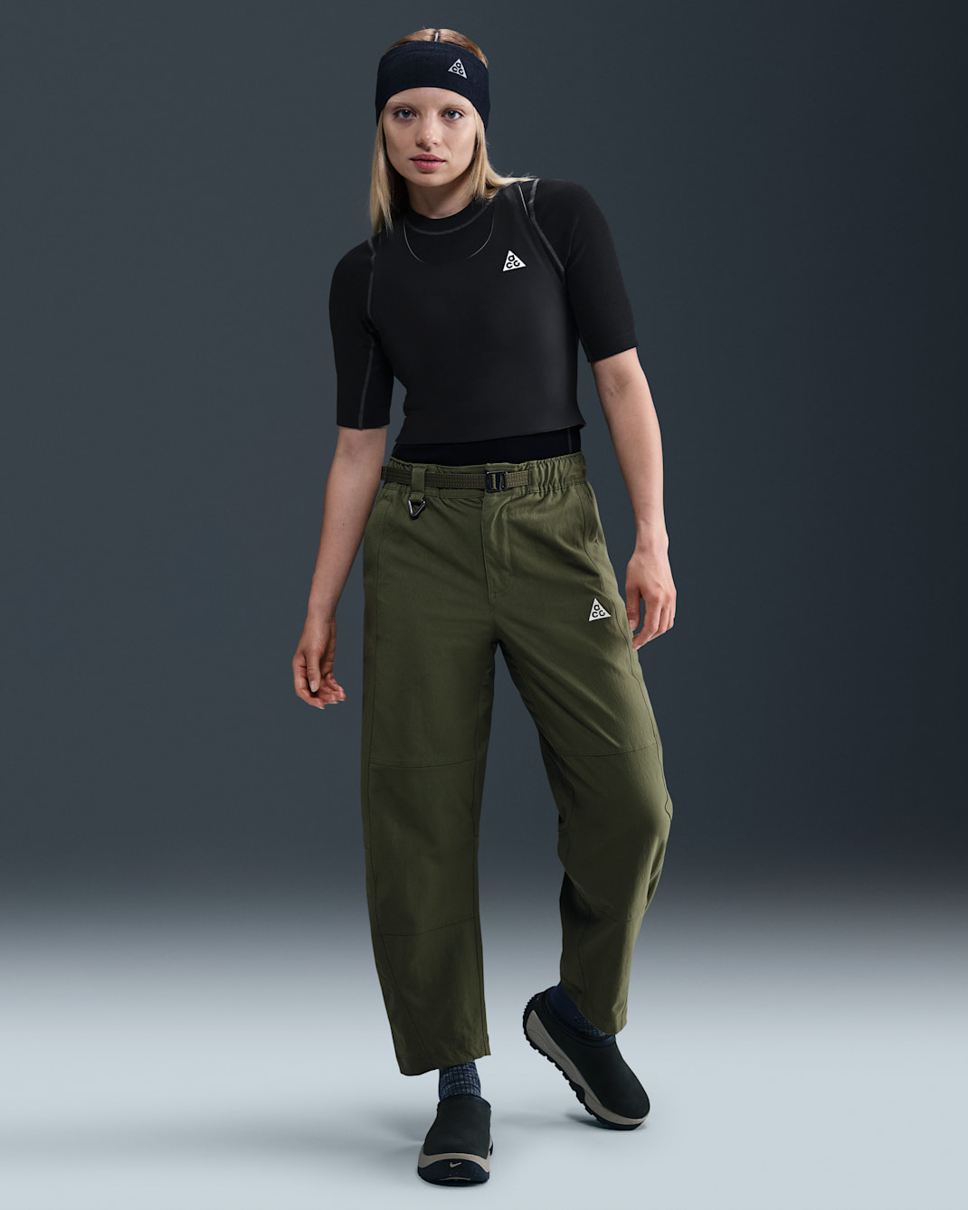 Pants de senderismo con protección UV Repel para mujer Nike ACG - Oliva medio/Secuoya/Blanco cumbre