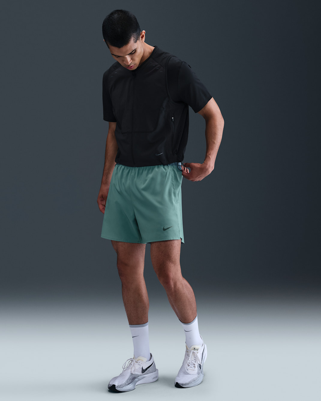 Nike Challenger Men's Dri-FIT 12.5cm (approx.) 2-in-1 Versatile Shorts - Cannon/Cannon/Black