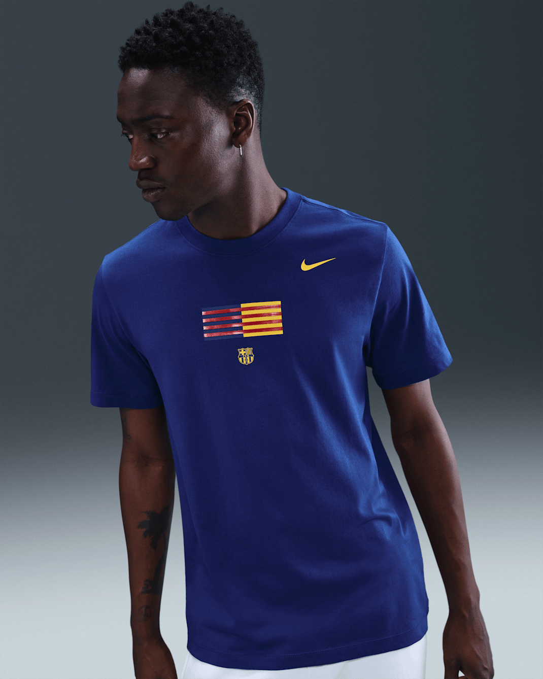 FC Barcelona 男款 Nike 足球 T 恤 - Deep Royal Blue