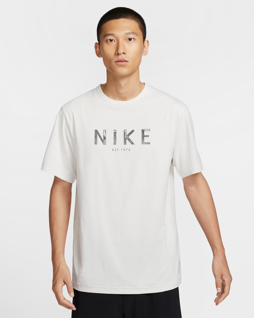 Nike Hyverse Men's Dri-FIT UV Short-Sleeve Top - Phantom/Off-Noir/Cargo Khaki