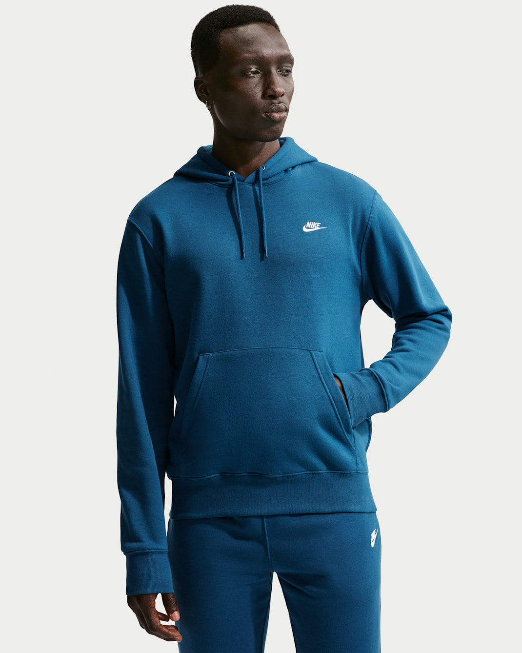 Nike Club Men's Pullover Fleece Hoodie - Court Blue/Court Blue/Light Khaki