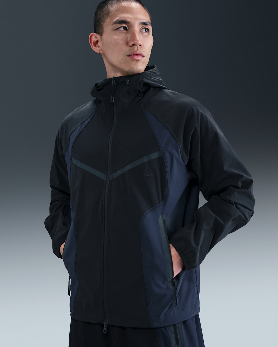 Nike Tech Men's Dri-FIT Woven Colour-Block Loose Oversized Jacket - Black/Obsidian/Black