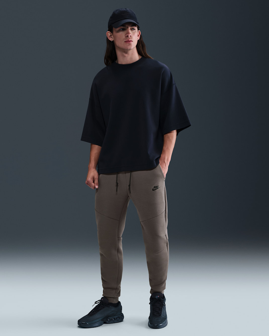 Nike Tech Men's Fleece Joggers - Cave Stone/Black