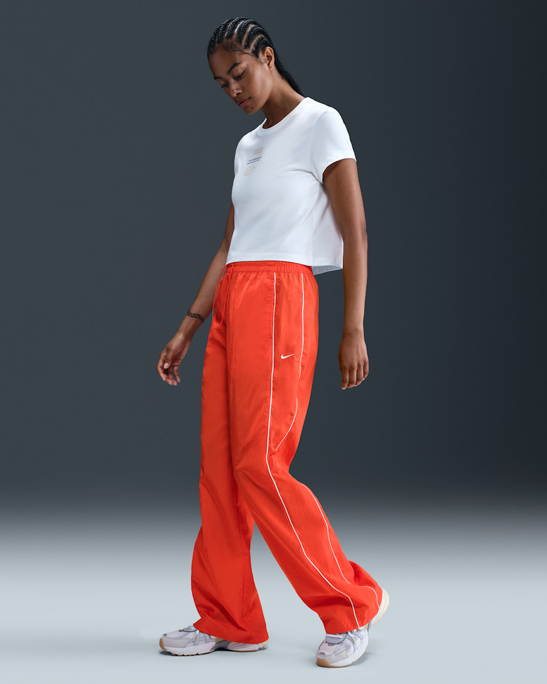 Nike Windrunner Women's High-Waisted Woven Open-Hem Pants - Picante Red/Sail/Sail