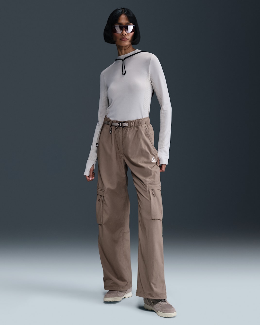Nike ACG "Smith Summit" Women's Cargo Pants - Mink Brown/College Grey/Summit White