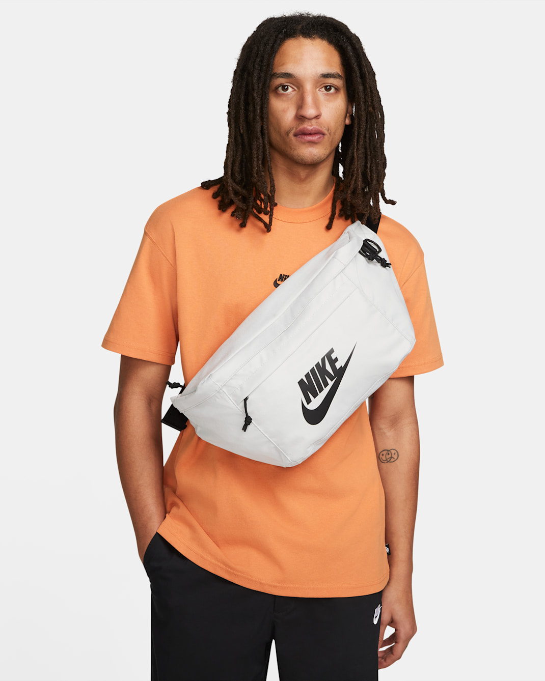 Nike Tech Hip Pack (10L) - Light Bone/Black/Black