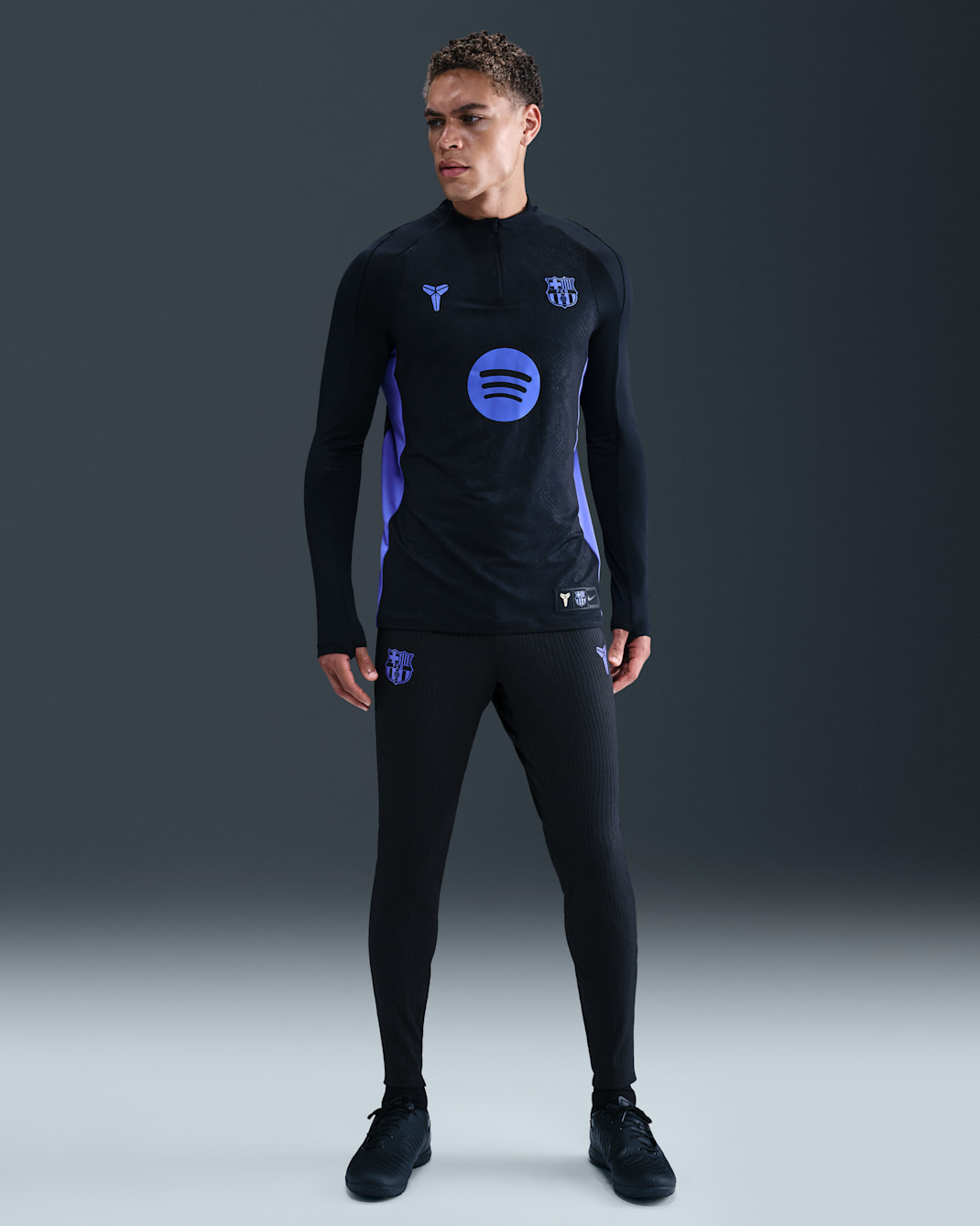 Pantaloni da calcio in maglia Kobe Dri-FIT ADV FC Barcelona Strike Elite Away – Uomo - Nero/Persian Violet