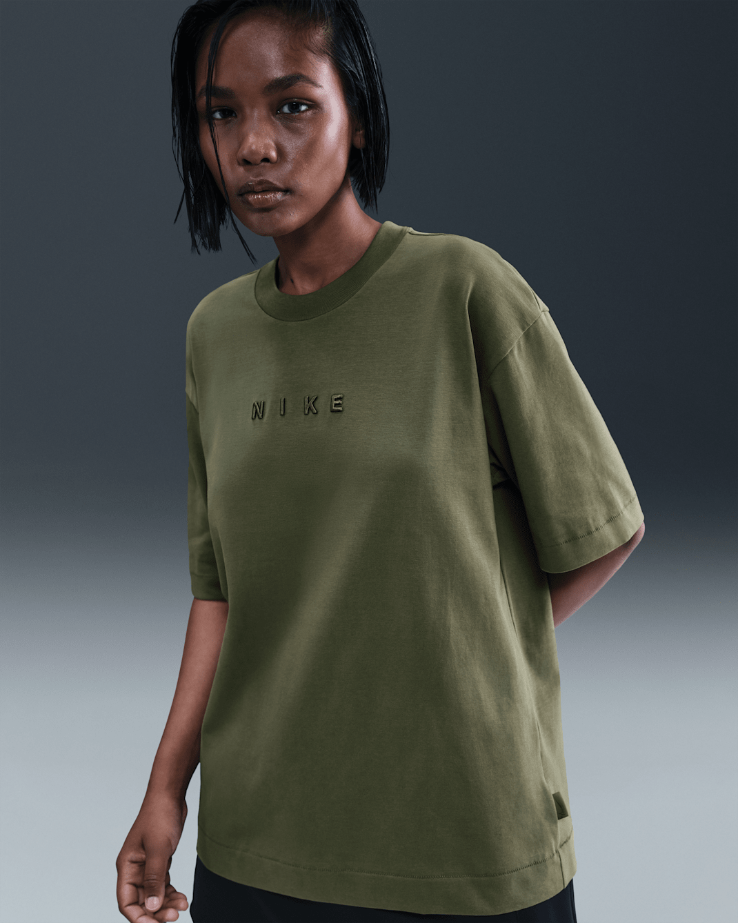 Nike Sportswear Women's Oversized Short-Sleeve T-Shirt - Medium Olive