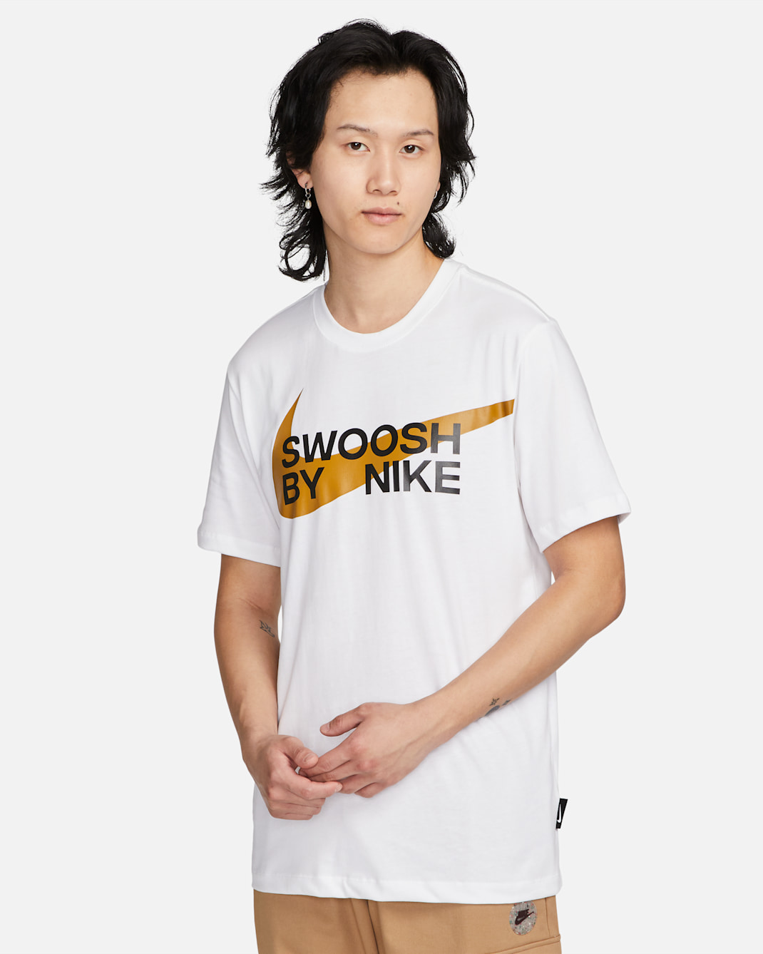 Nike Sportswear 男款 T 恤 - 白色