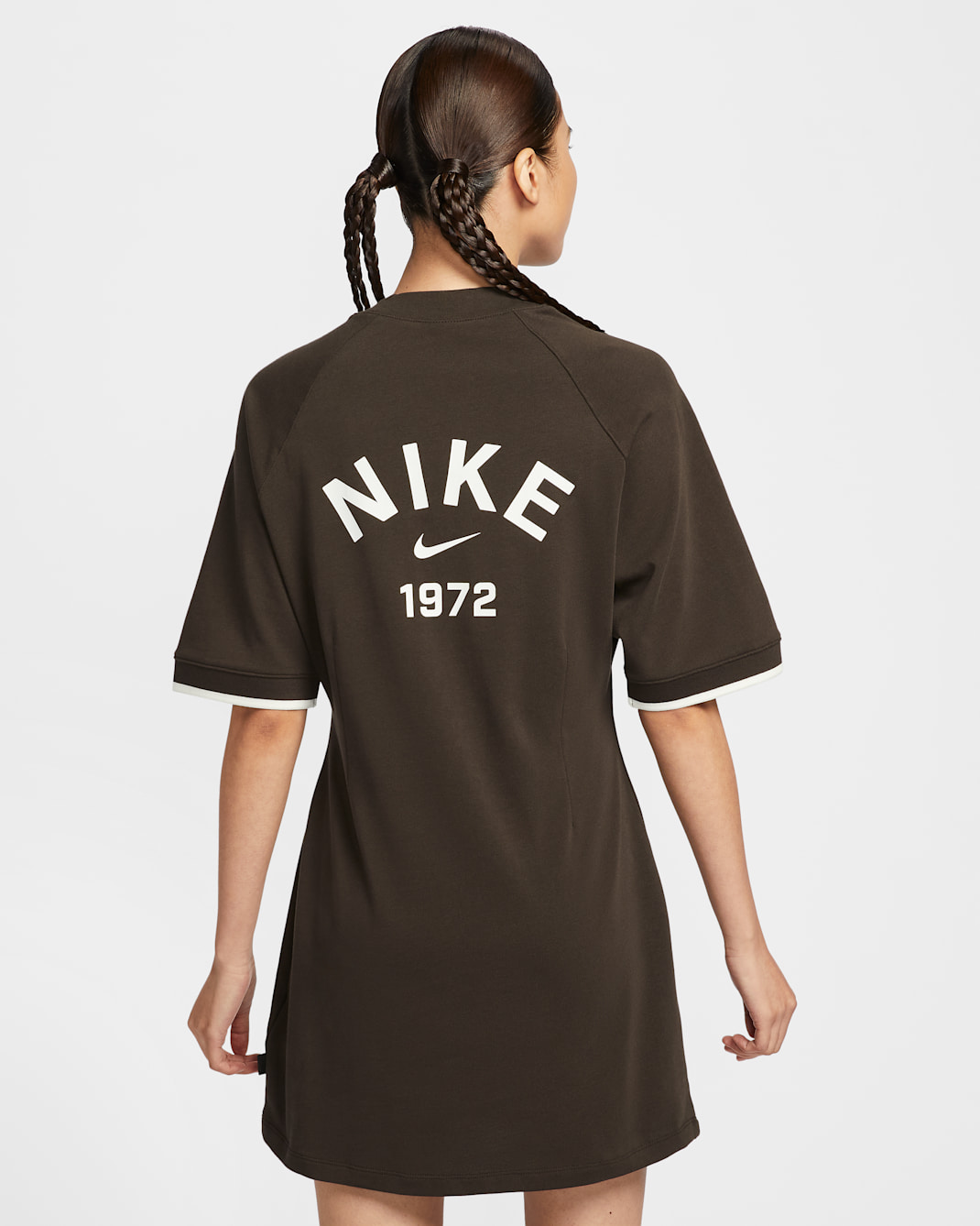 ナイキ スポーツウェア コレクション ウィメンズ Tシャツ ドレス - ベルベットブラウン/セイル