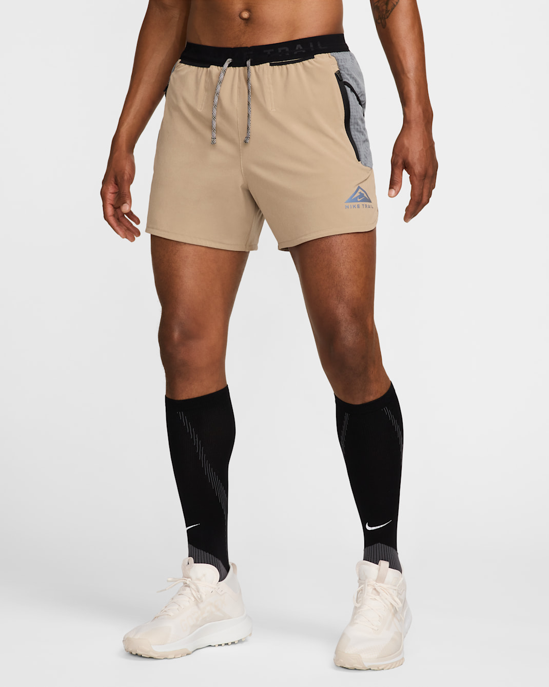 Nike Trail Second Sunrise Men's Dri-FIT 13cm (approx.) Brief-Lined Running Shorts - Khaki/Smoke Grey/Black