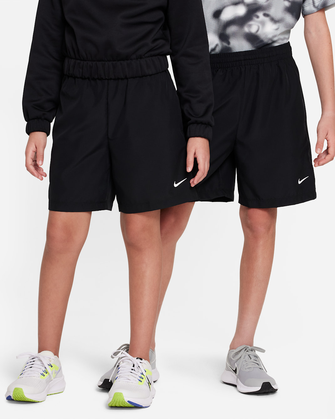Nike Multi Older Kids' Dri-FIT Training Shorts - Black/White