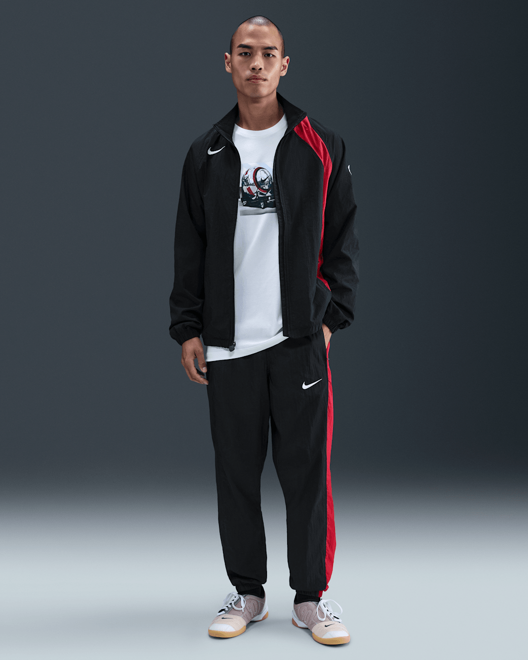 Nike Total 90 男款 Repel 足球田徑長褲 - 黑色/Gym Red/Sail