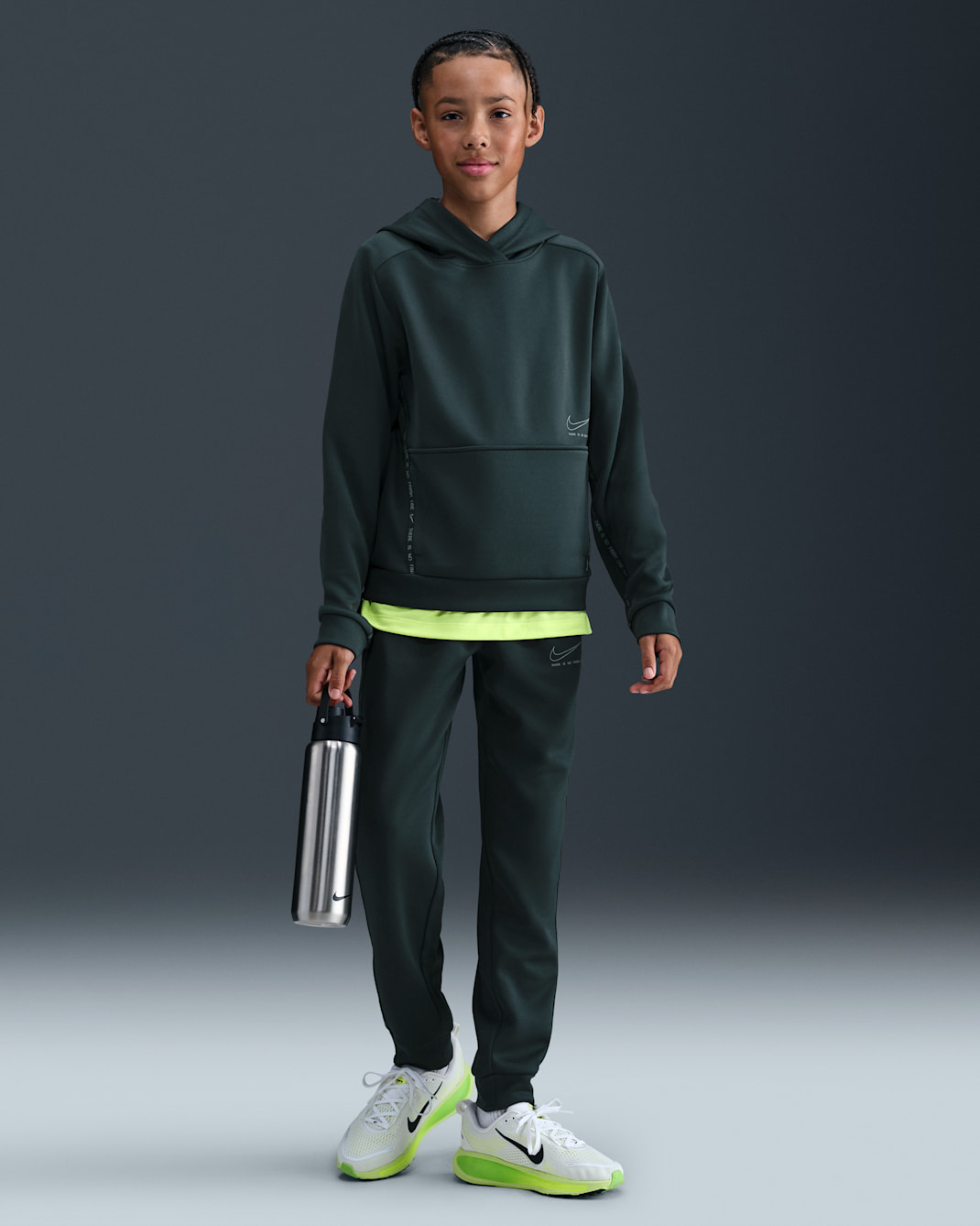 Nike Sportswear Multi Big Kids' Dri-FIT Pants - Seaweed/Clay Green/Clay Green