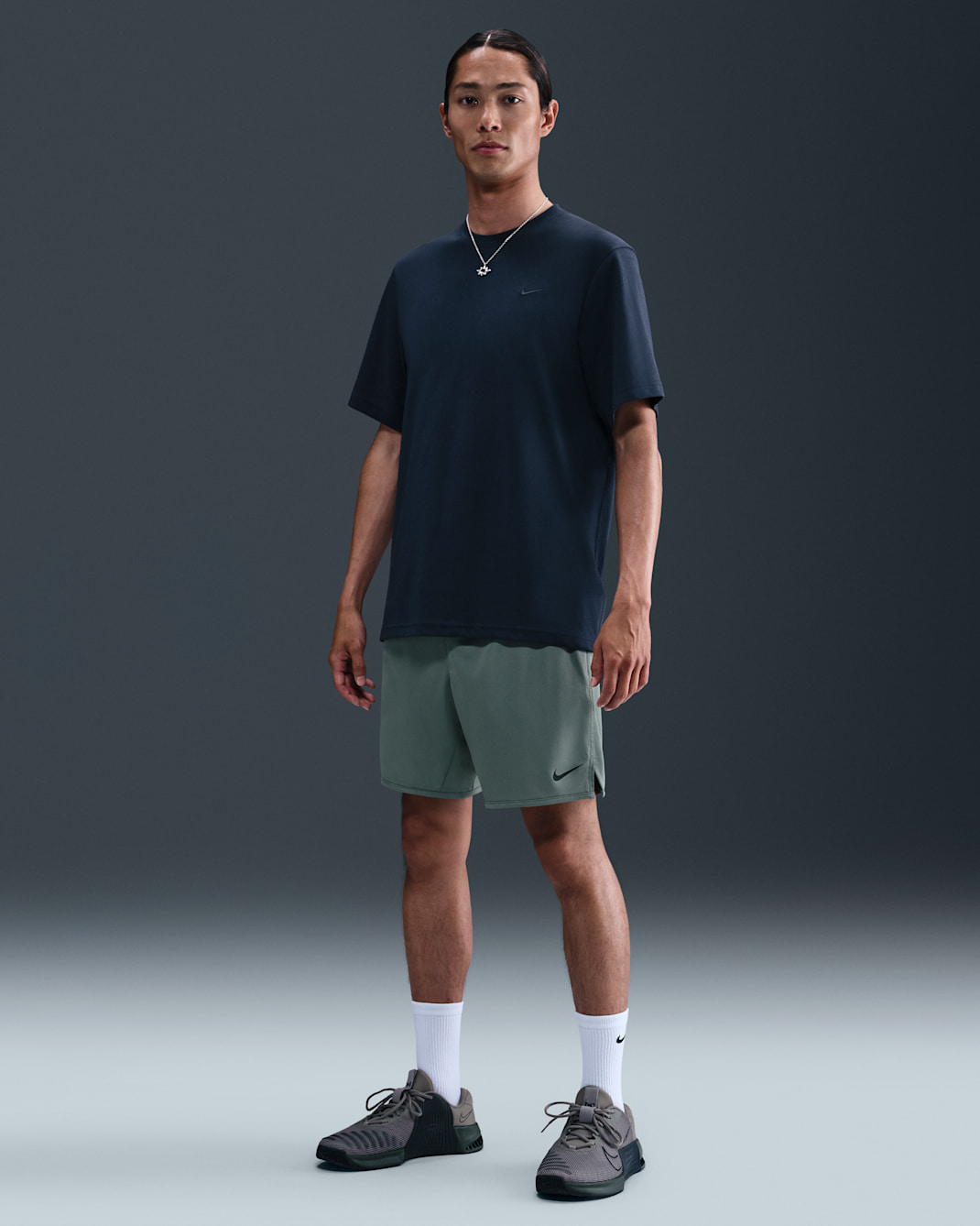 ナイキ トータリティ メンズ Dri-FIT 18cm バーサタイル ショートパンツ - クレイグリーン/ブラック/クレイグリーン/ブラック