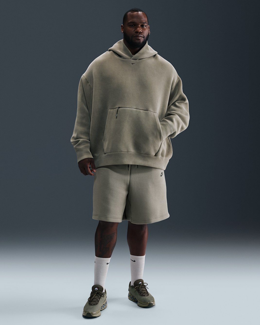 Nike Sportswear Tech Fleece Men's Shorts - Light Army/Black