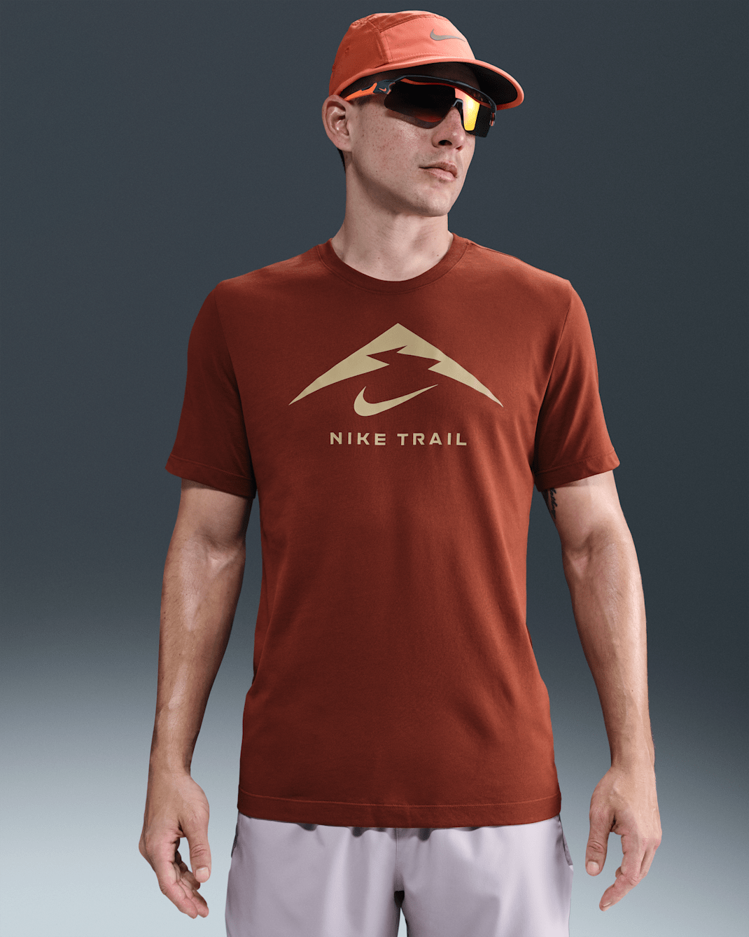Nike Dri-FIT Men's Trail Running T-Shirt - Cinnamon/Parachute Beige