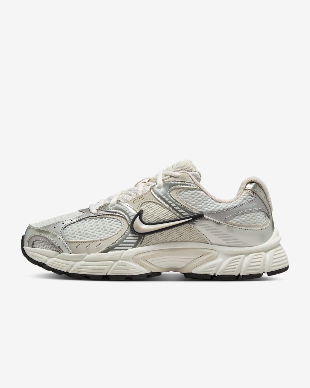 Nike V5 RNR Women's Shoes - Summit White/Sail/Black/Light Orewood Brown
