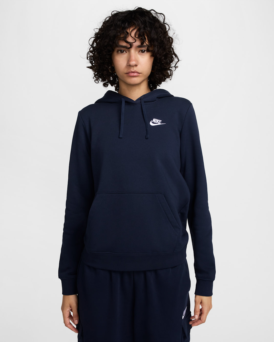 Nike Sportswear Club Fleece Women's Pullover Hoodie - Obsidian/White