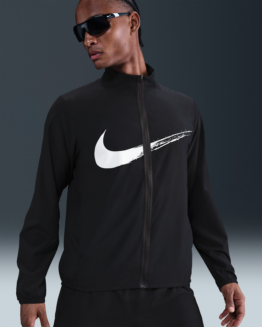 Ανδρικό ευέλικτο τζάκετ Dri-FIT Nike Form - Μαύρο/Λευκό