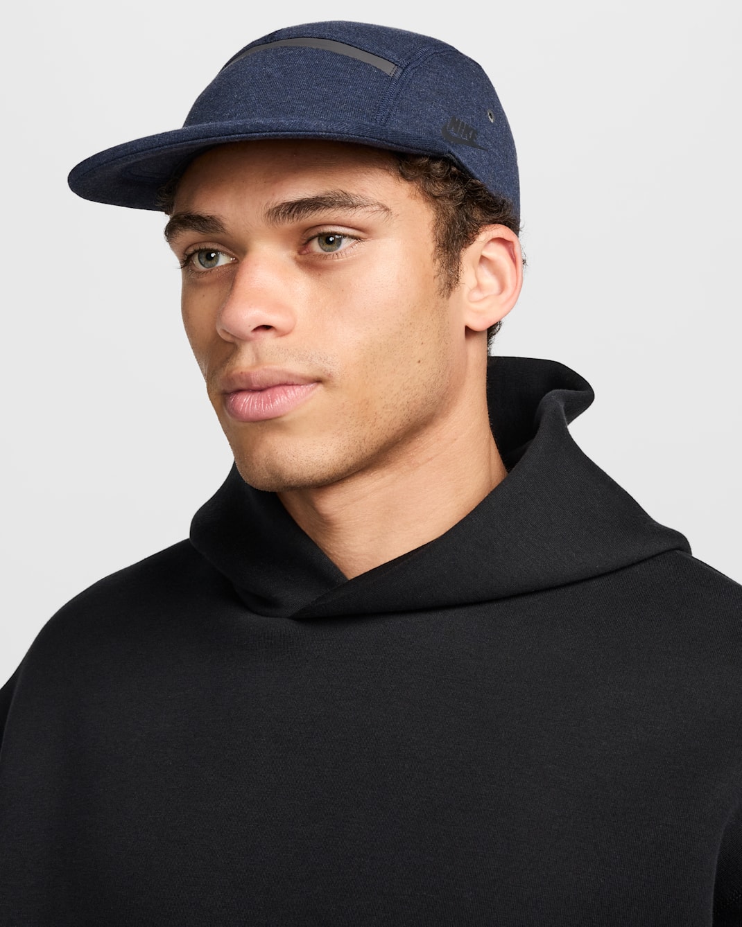 Nike Fly Cap Unstructured Flat Bill Tech Fleece Cap - Obsidian/Black