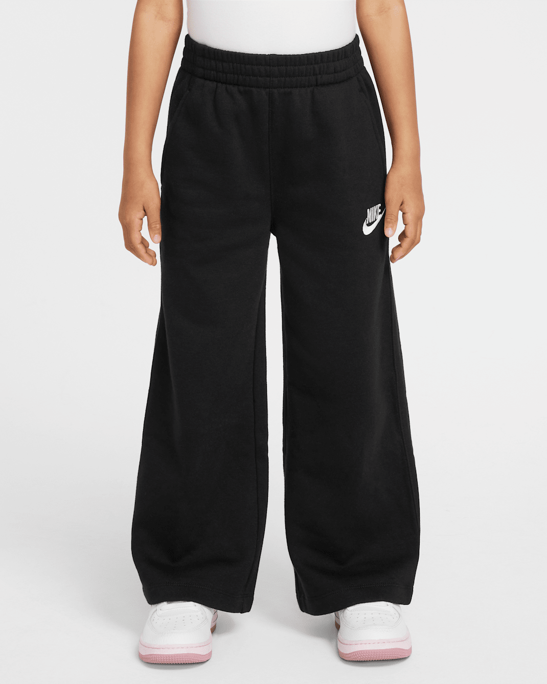 Pants de tejido Fleece de pierna ancha para niños talla pequeña Nike Sportswear Club - Negro