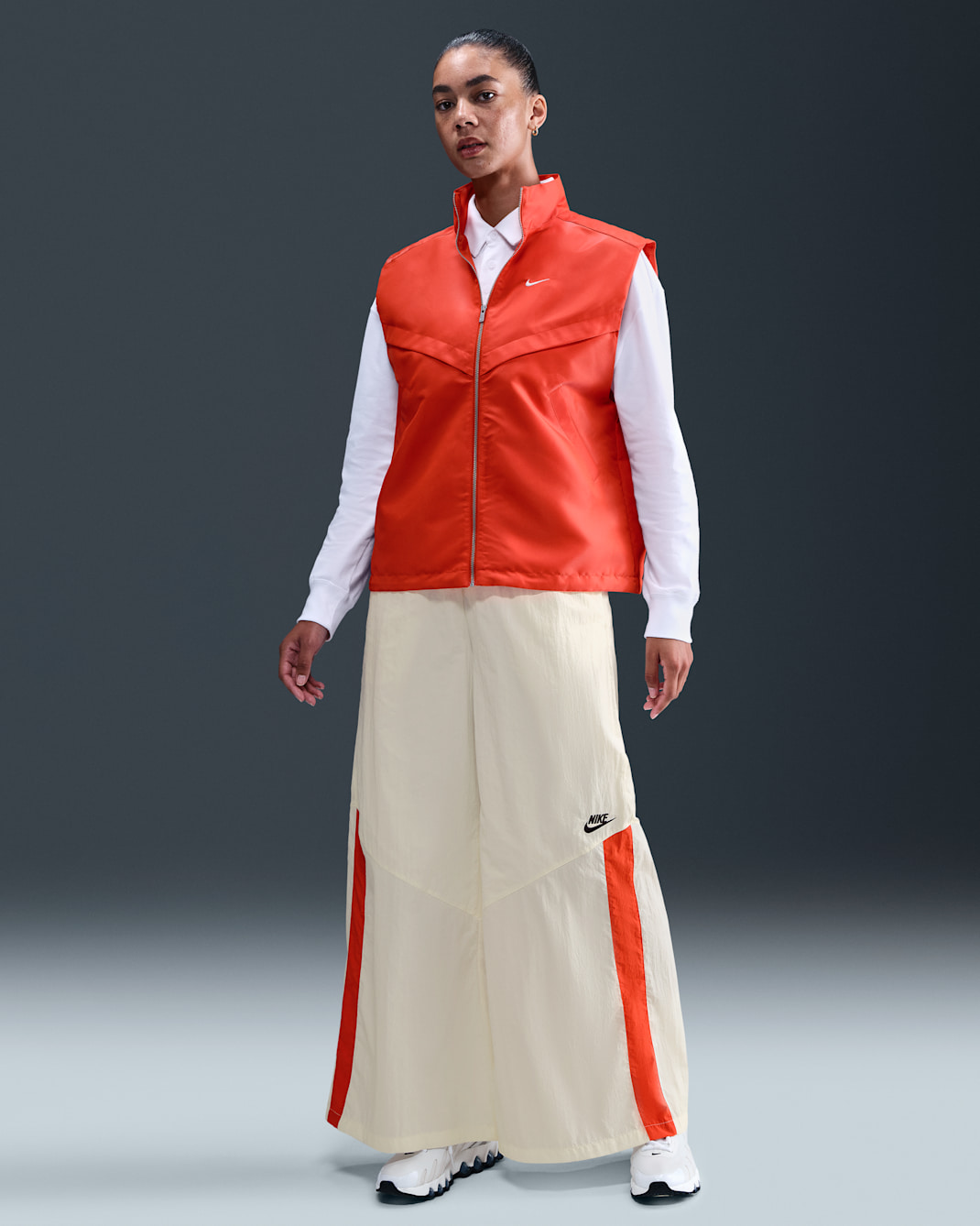 Nike Sportswear Women's Wide-Leg Woven Trousers - Sail/Picante Red/Black