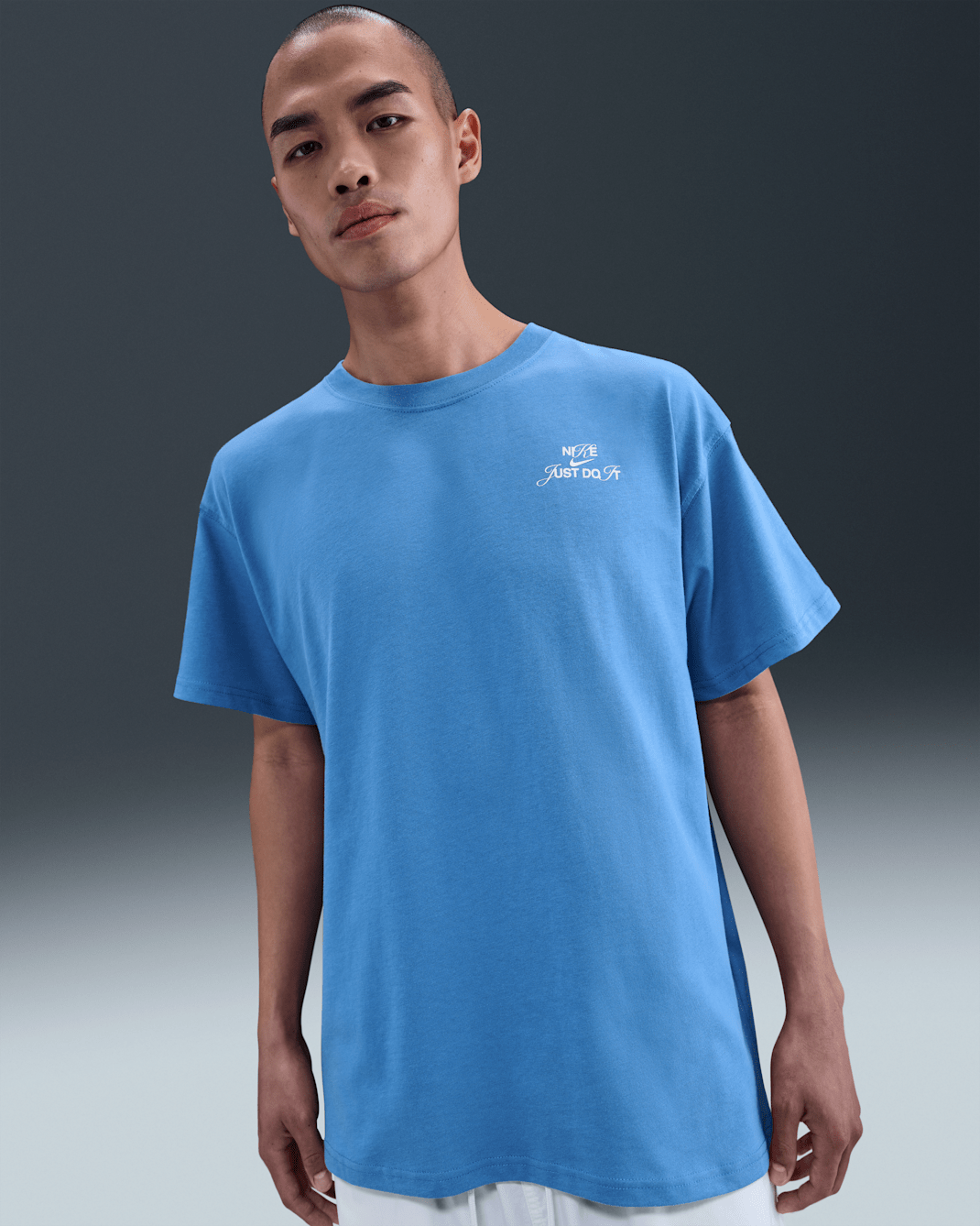 Nike Sportswear Men's Graphic T-Shirt - Star Blue