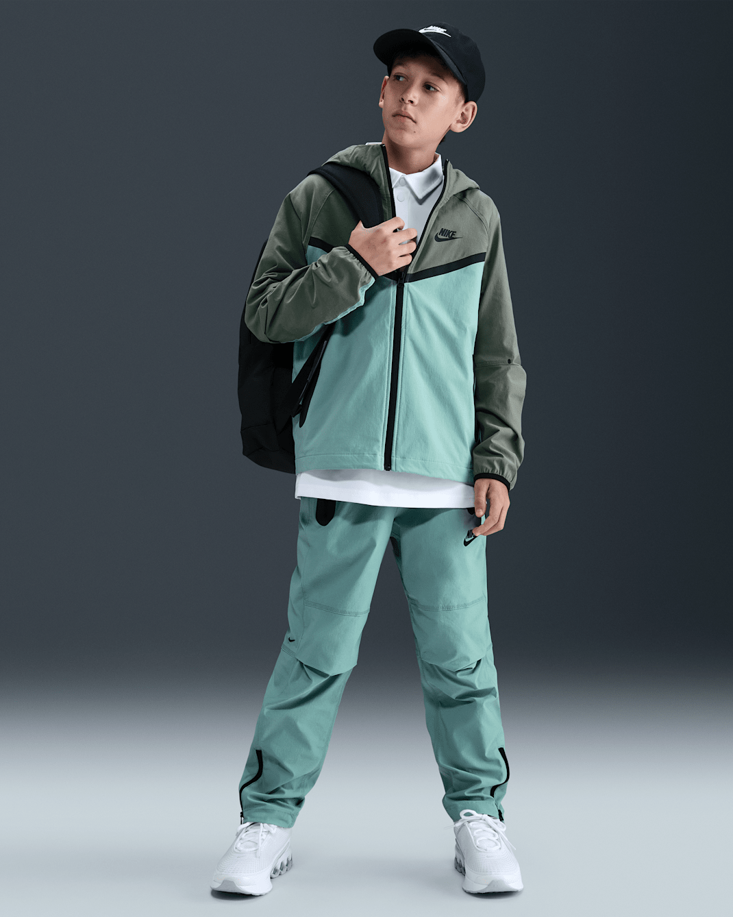 Nike Tech Older Kids' (Boys') Woven Trousers - Cannon/Black
