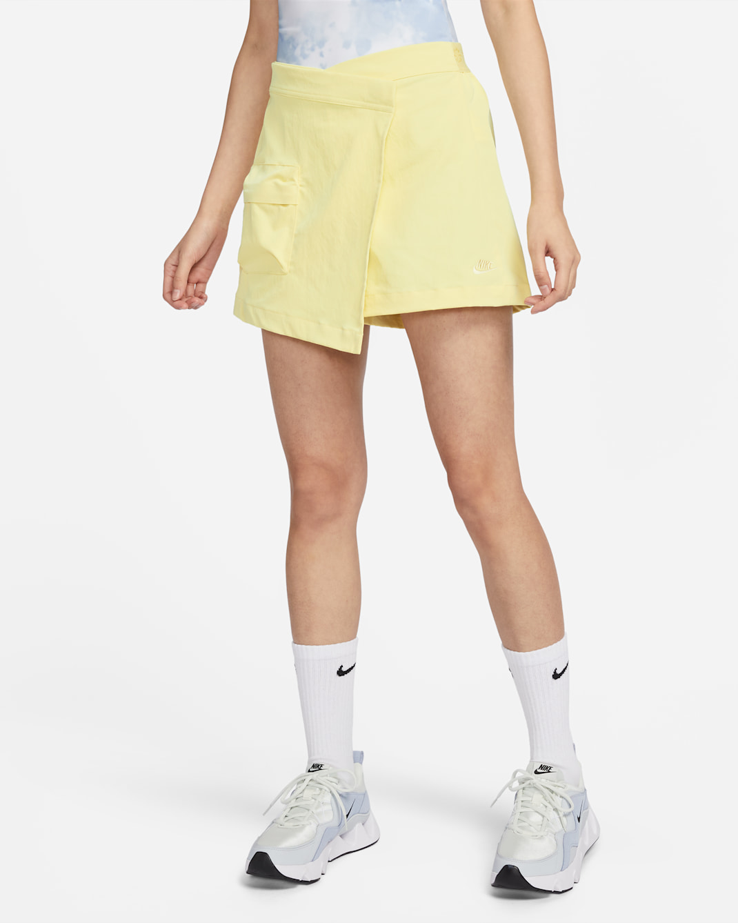 Nike Sportswear Tech Pack Women's High-rise Skort - Lemon Chiffon/Alabaster
