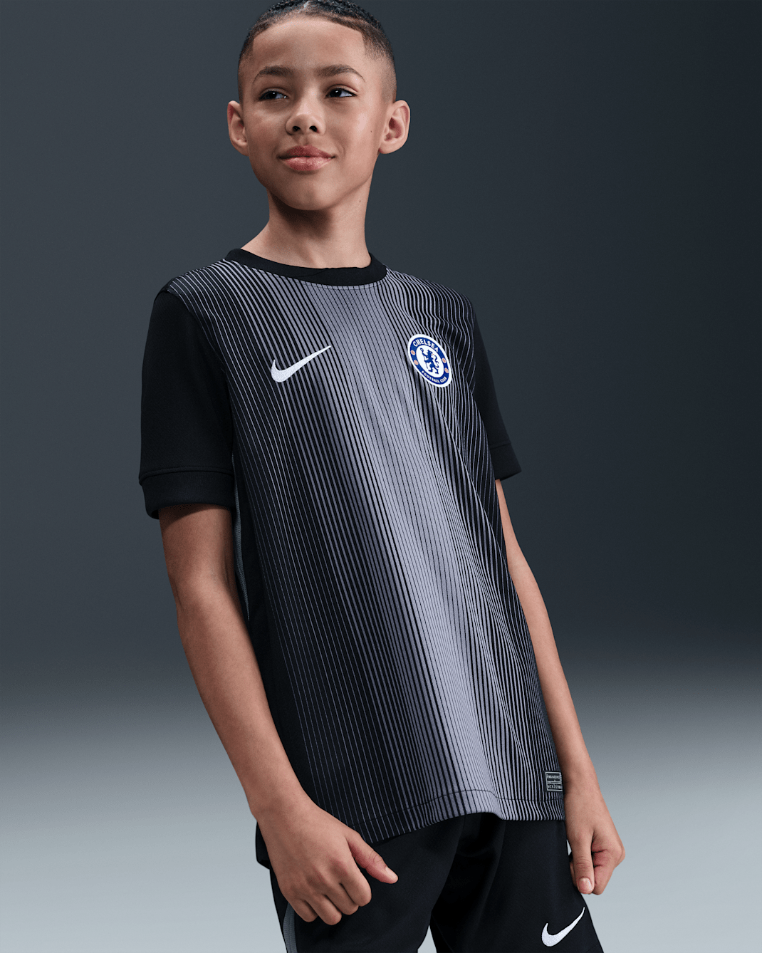 FC Chelsea 2025/26 Stadium Goalkeeper Nike Dri-FIT kurzärmliges Replika-Fußballtrikot (ältere Kinder) - Schwarz/Smoke Grey/Weiß
