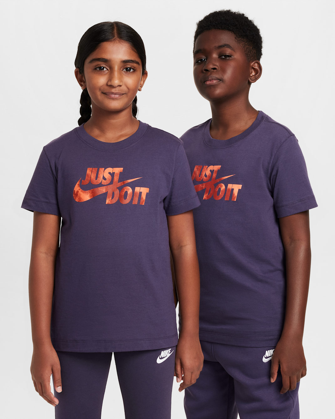 Nike Sportswear Older Kids' T-Shirt - Dark Raisin