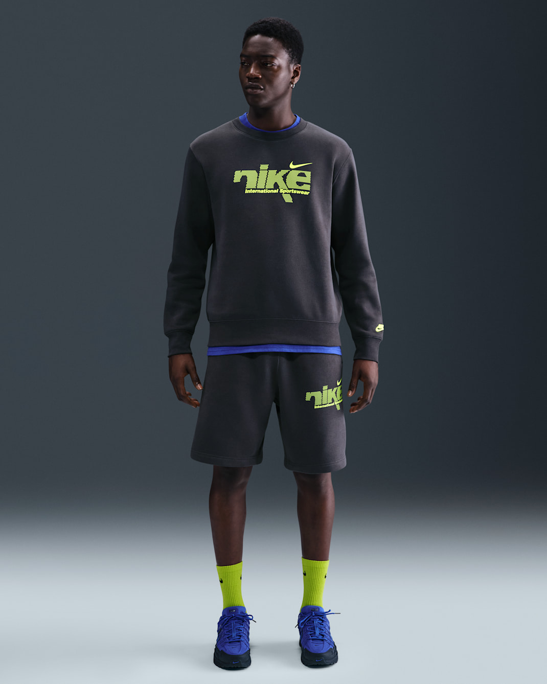 Nike Sportswear Club Men's Fleece Shorts - Anthracite/Volt