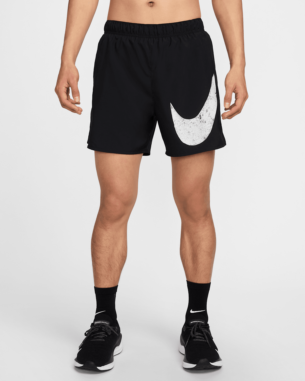 Nike Challenger Swoosh Men's 12.5cm (approx.) Dri-FIT Running Shorts - Black/Black/Black/White