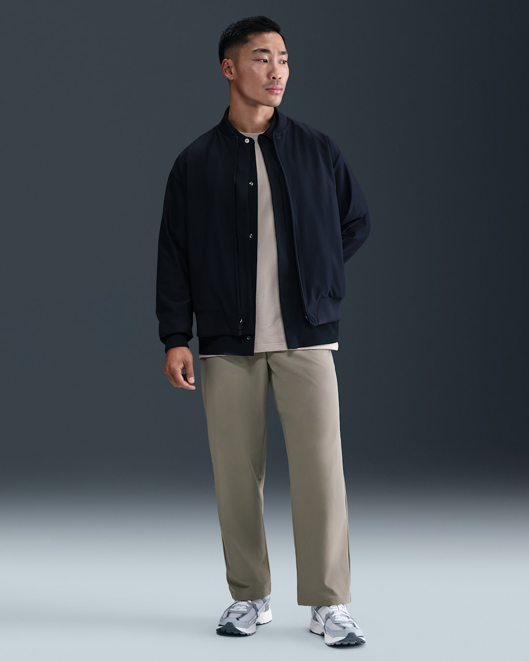 Nike 24.7 PerfectStretch Men's Dri-FIT Loose-Fit Chino Trousers - Light Army/Steel Green