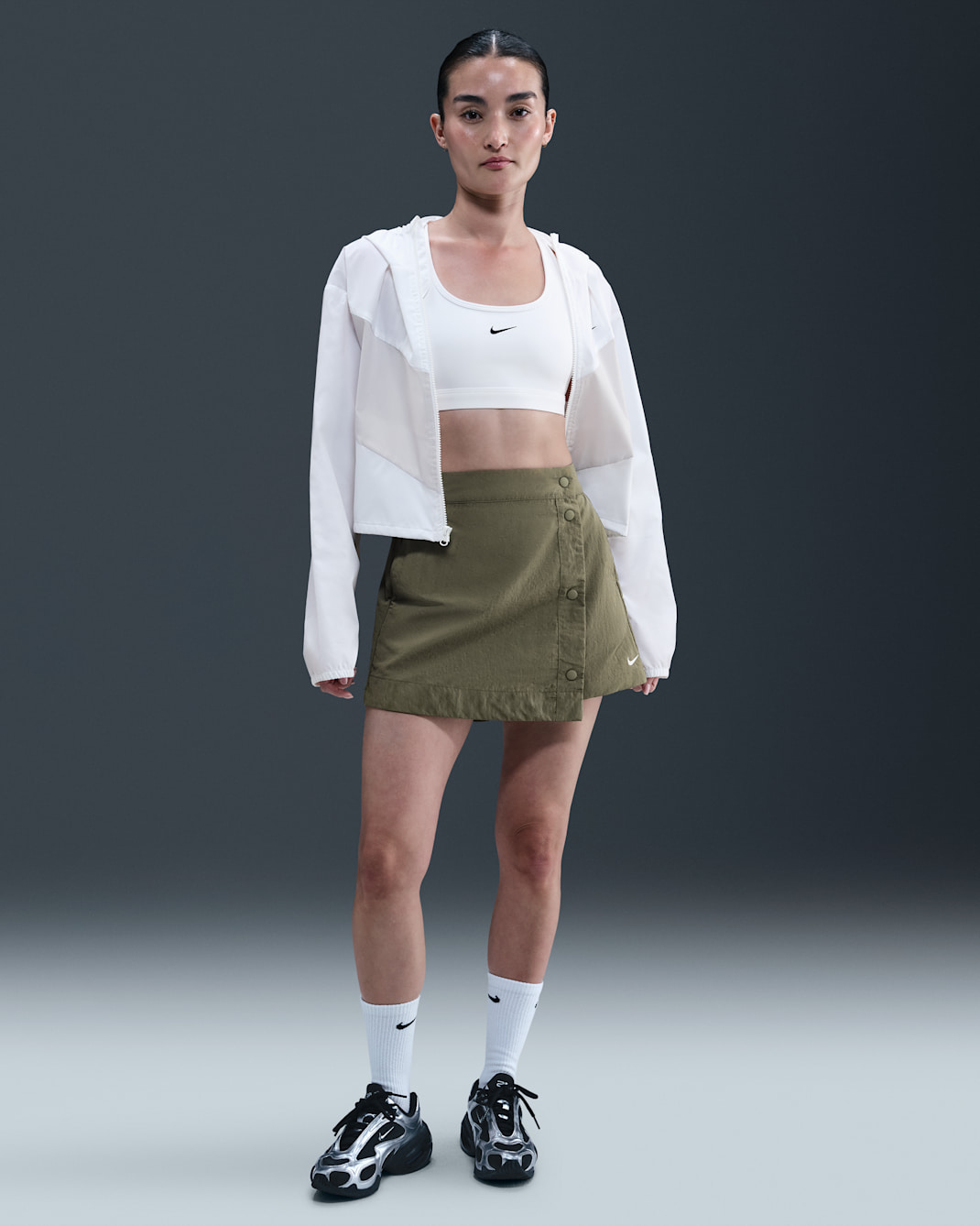 나이키 스포츠웨어 에센셜 여성 우븐 스코트 - 미디엄 올리브/세일