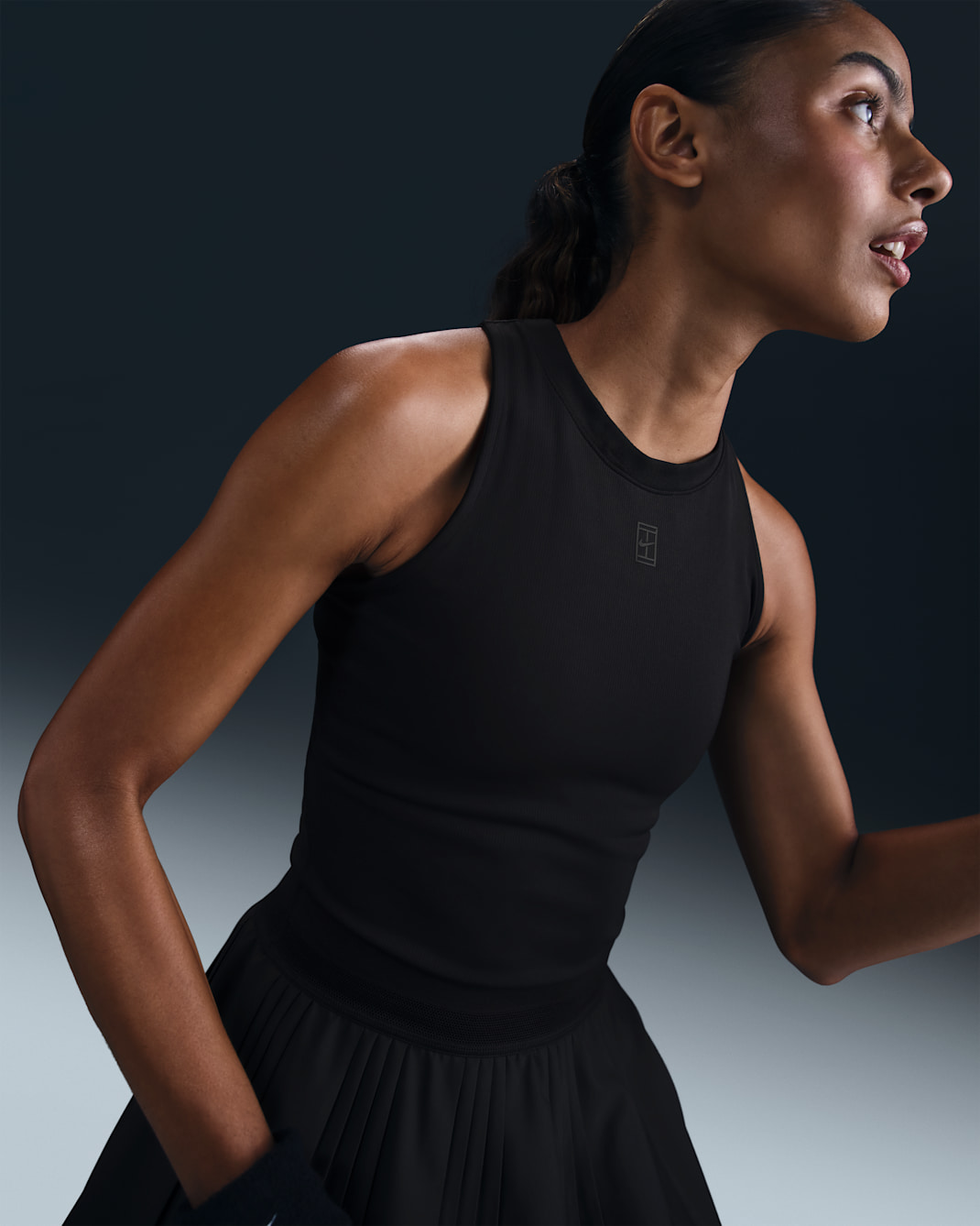 NikeCourt Advantage Dri-FIT tennissinglet til dame - Svart/Svart