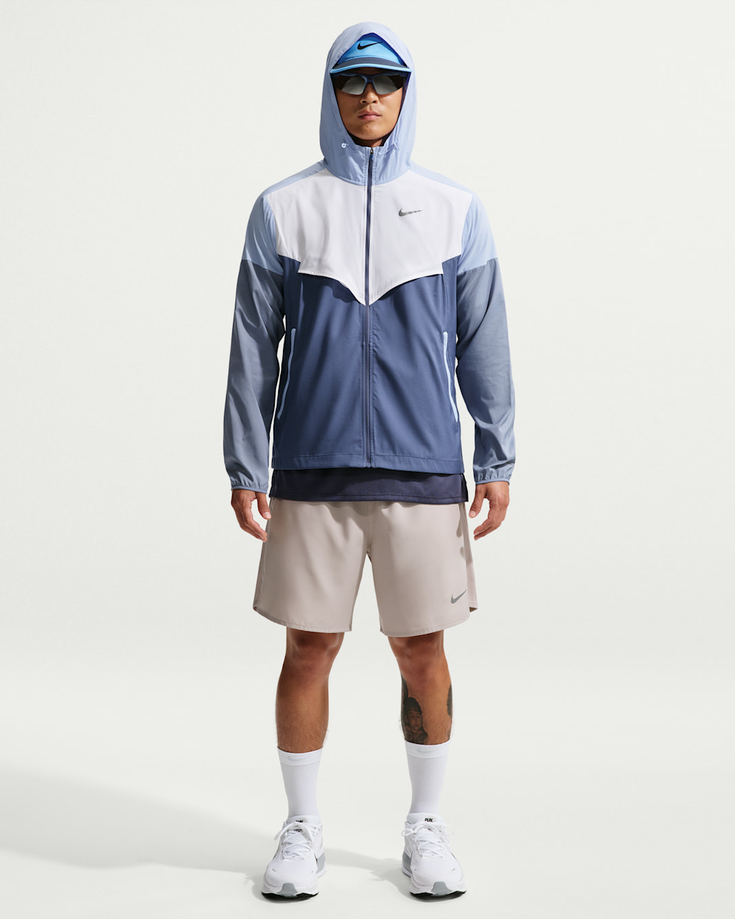 Nike Challenger Men's Dri-FIT 18cm (approx.) 2-in-1 Running Shorts - Moon Particle/Moon Particle/Black