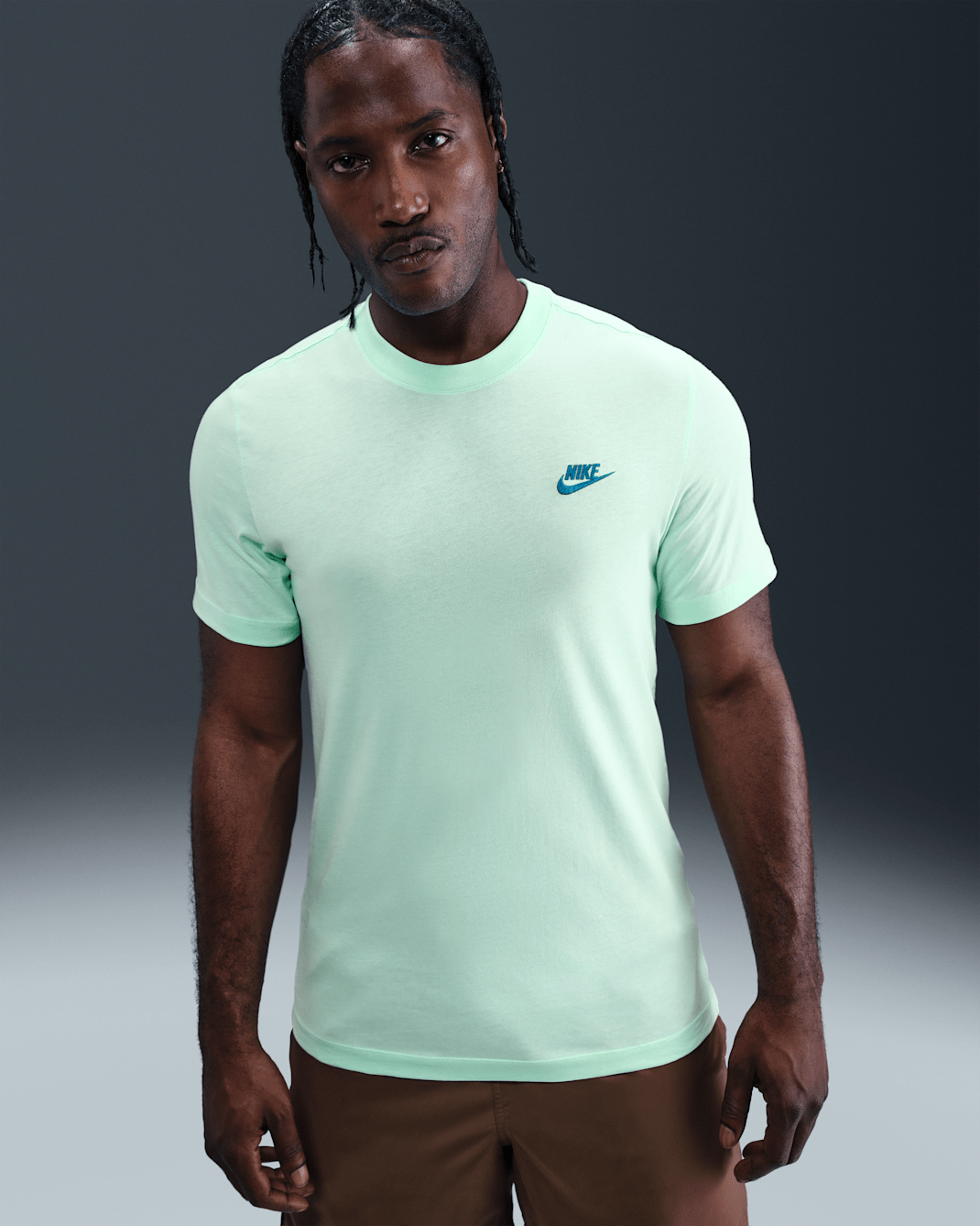 Nike Sportswear Club Men's T-Shirt - Mint Foam