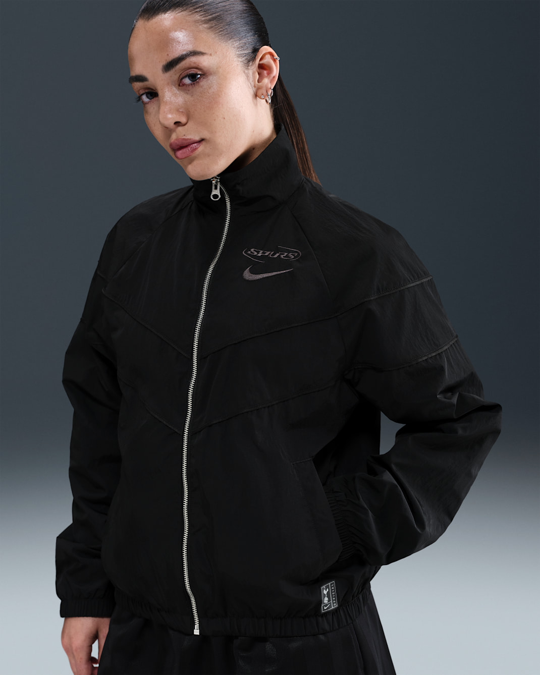 Tottenham Hotspur Windrunner Women's Nike Football UV Woven Full-Zip Jacket - Black/Black/Black/Medium Ash